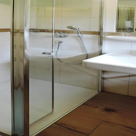 Appartement In Fusch An Der Glocknerstrasse In Nature *