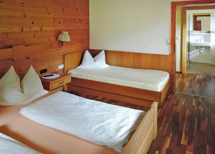 Apartamento In Fusch An Der Glocknerstrasse In Nature